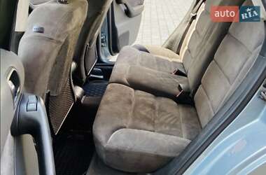 Хэтчбек Audi A3 2001 в 