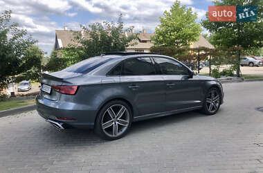 Седан Audi A3 2017 в 