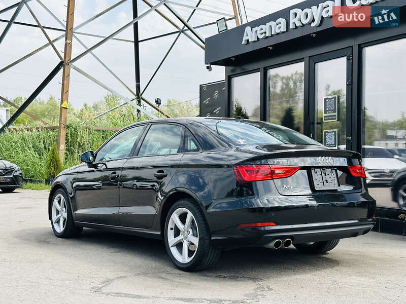 Седан Audi A3 2015 в Харькове