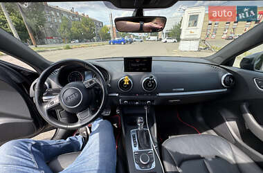 Седан Audi A3 2016 в 