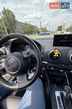 Седан Audi A3 2016 в 