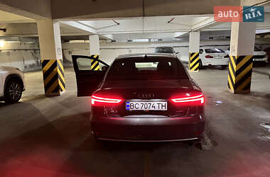 Седан Audi A3 2019 в 