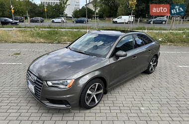 Седан Audi A3 2015 в 