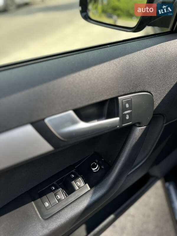 Хэтчбек Audi A3 2011 в Луцке