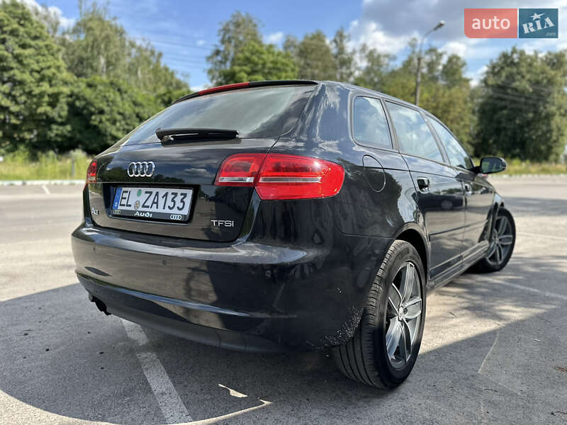 Хэтчбек Audi A3 2011 в Луцке