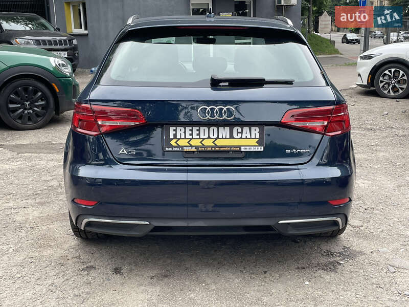 Хэтчбек Audi A3 2017 в Львове