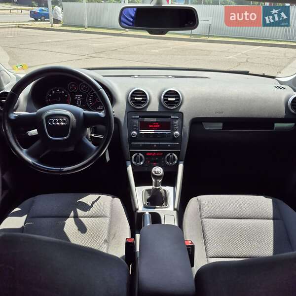 Хетчбек Audi A3 2009 в Кривому Розі