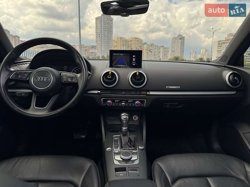 Седан Audi A3 2017 в Києві