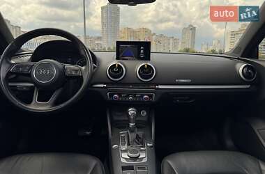 Седан Audi A3 2017 в 
