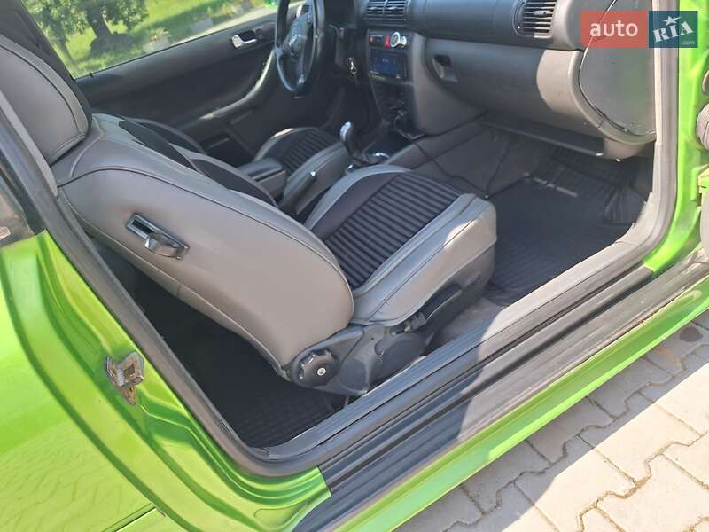 Хетчбек Audi A3 1997 в Чернівцях