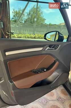 Седан Audi A3 2015 в 