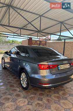 Седан Audi A3 2015 в 
