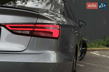 Седан Audi A3 2019 в 