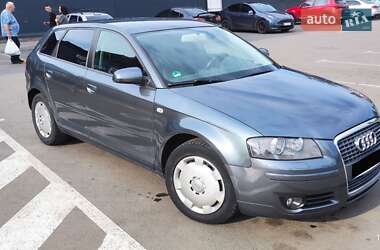Хетчбек Audi A3 2006 в 