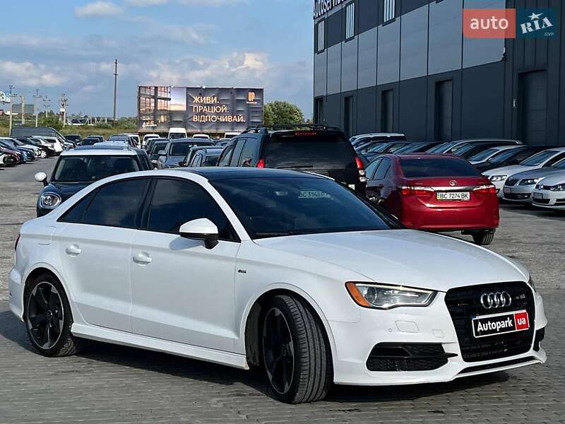 Седан Audi A3 2016 в Львові