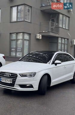 Седан Audi A3 2015 в Києві