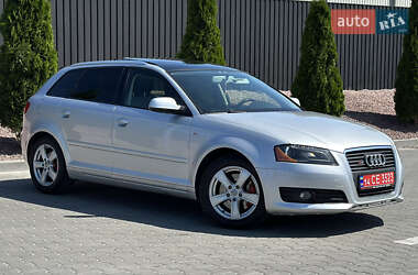 Хэтчбек Audi A3 2012 в 