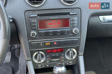 Хэтчбек Audi A3 2012 в 