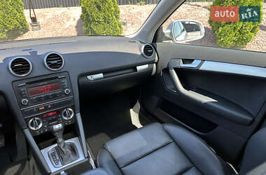 Хэтчбек Audi A3 2012 в 