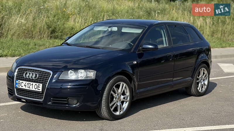 Хэтчбек Audi A3 2004 в Львове