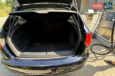 Хэтчбек Audi A3 2004 в 
