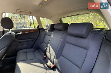 Хэтчбек Audi A3 2004 в 