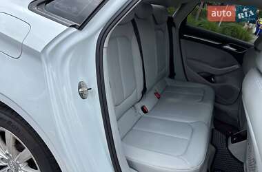 Седан Audi A3 2015 в 
