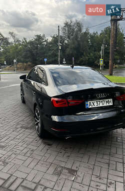 Седан Audi A3 2014 в 