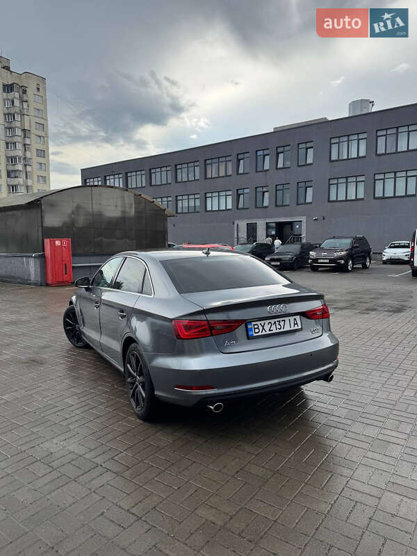 Седан Audi A3 2015 в Хмельницком
