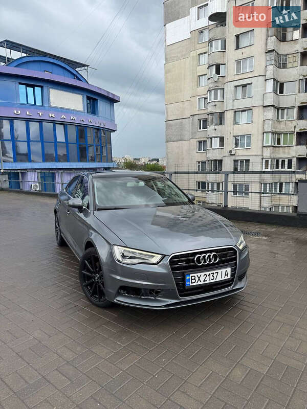 Седан Audi A3 2015 в Хмельницком