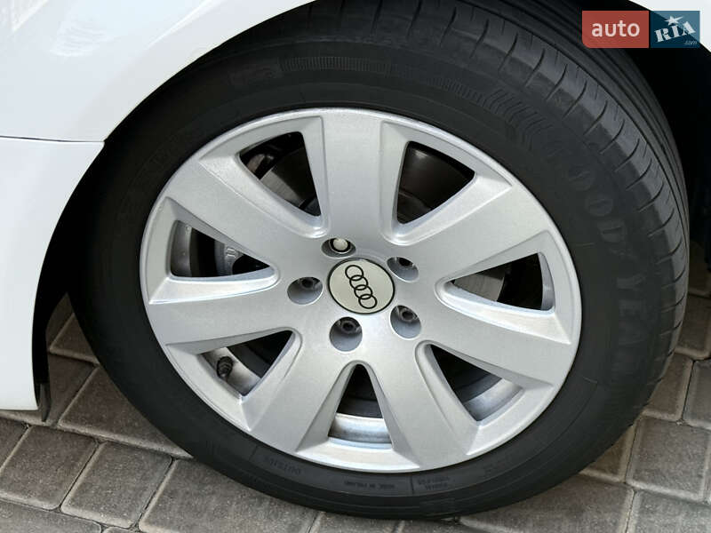 Хэтчбек Audi A3 2013 в Одессе