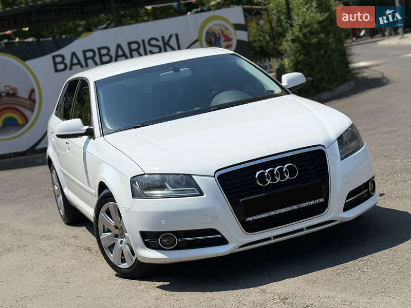 Хэтчбек Audi A3 2013 в Одессе