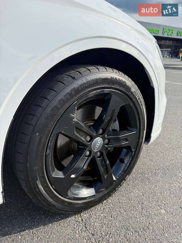 Седан Audi A3 2018 в Киеве