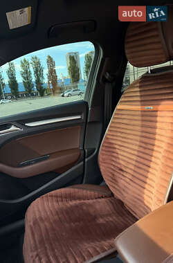 Седан Audi A3 2018 в 