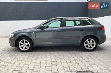 Хэтчбек Audi A3 2007 в 