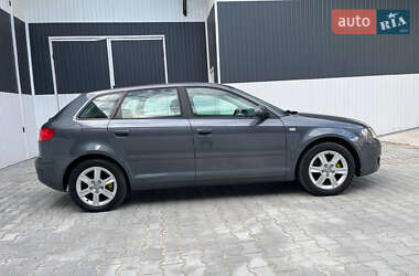 Хэтчбек Audi A3 2007 в 