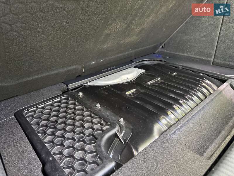 Хэтчбек Audi A3 2017 в Львове фото 48 Хэтчбек Audi A3 2017 в Львове