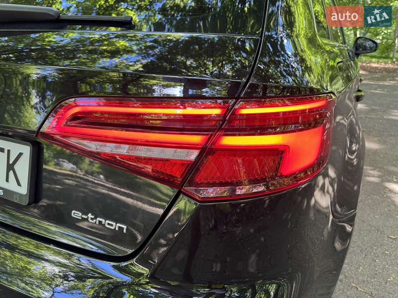 Хэтчбек Audi A3 2017 в Львове фото 13 Хэтчбек Audi A3 2017 в Львове