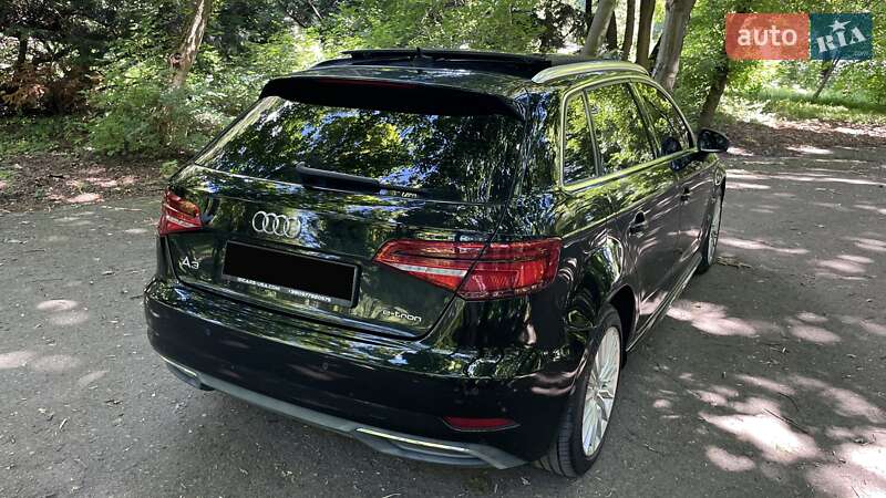 Хэтчбек Audi A3 2017 в Львове фото 16 Хэтчбек Audi A3 2017 в Львове