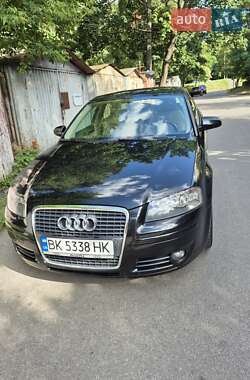 Хэтчбек Audi A3 2008 в Киеве