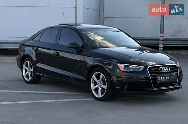 Седан Audi A3 2015 в 