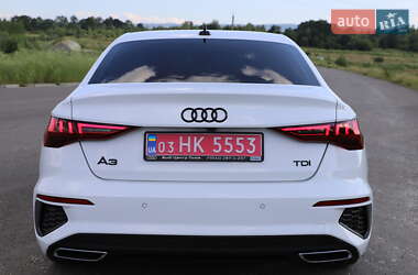 Седан Audi A3 2021 в 