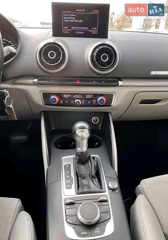 Хэтчбек Audi A3 2014 в Ивано-Франковске