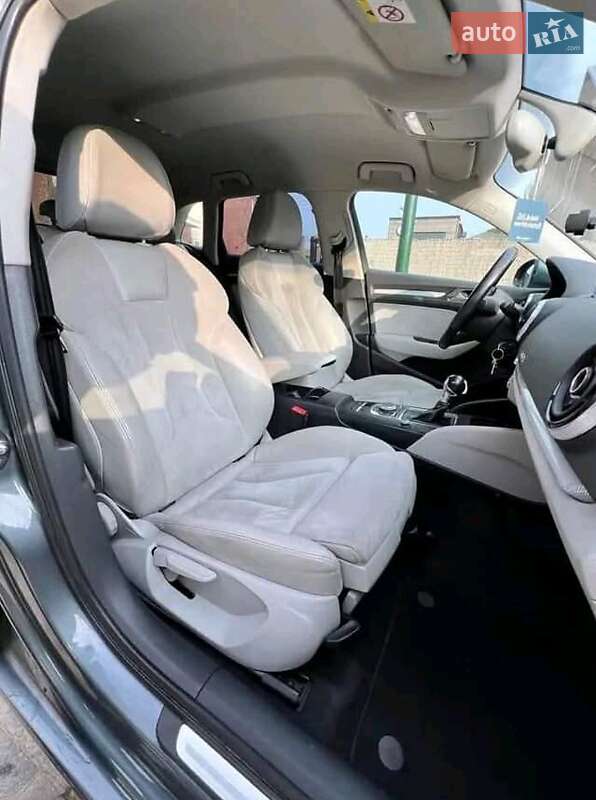 Хэтчбек Audi A3 2014 в Ивано-Франковске