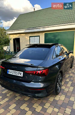 Седан Audi A3 2023 в 