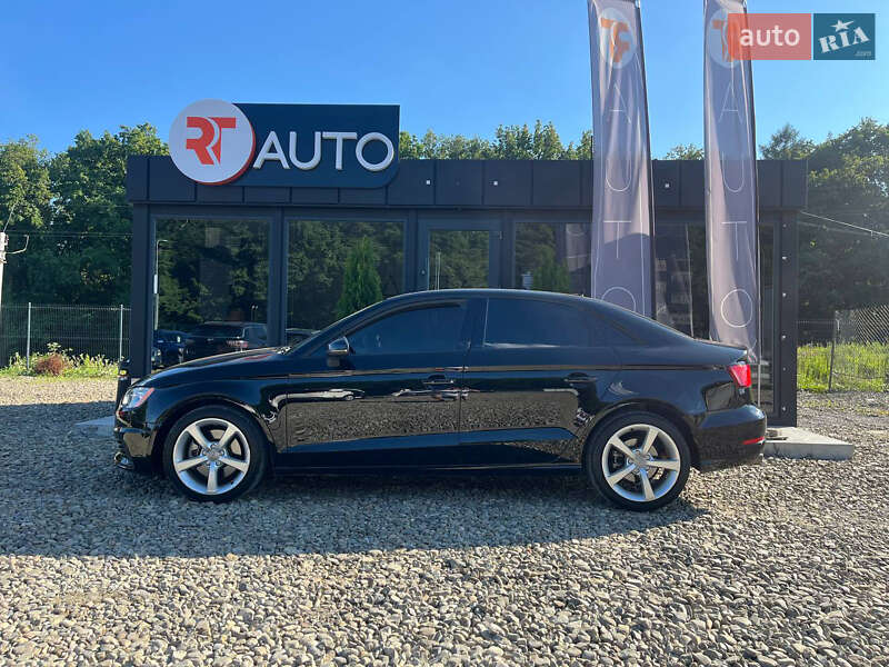 Седан Audi A3 2016 в Львове