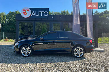 Седан Audi A3 2016 в 