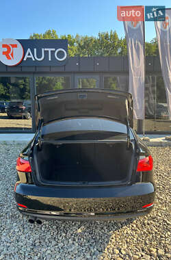 Седан Audi A3 2016 в 