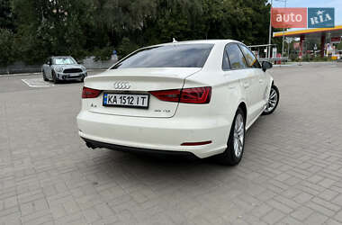 Седан Audi A3 2015 в 