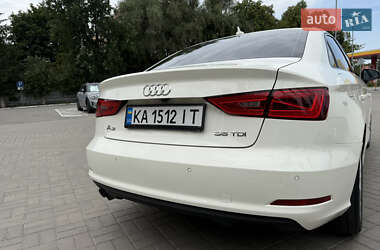 Седан Audi A3 2015 в 